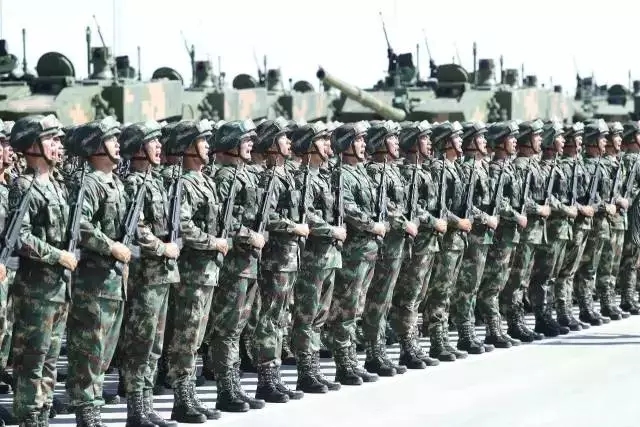 鐵血鑄軍魂！建軍節(jié)，致敬最可愛的人！